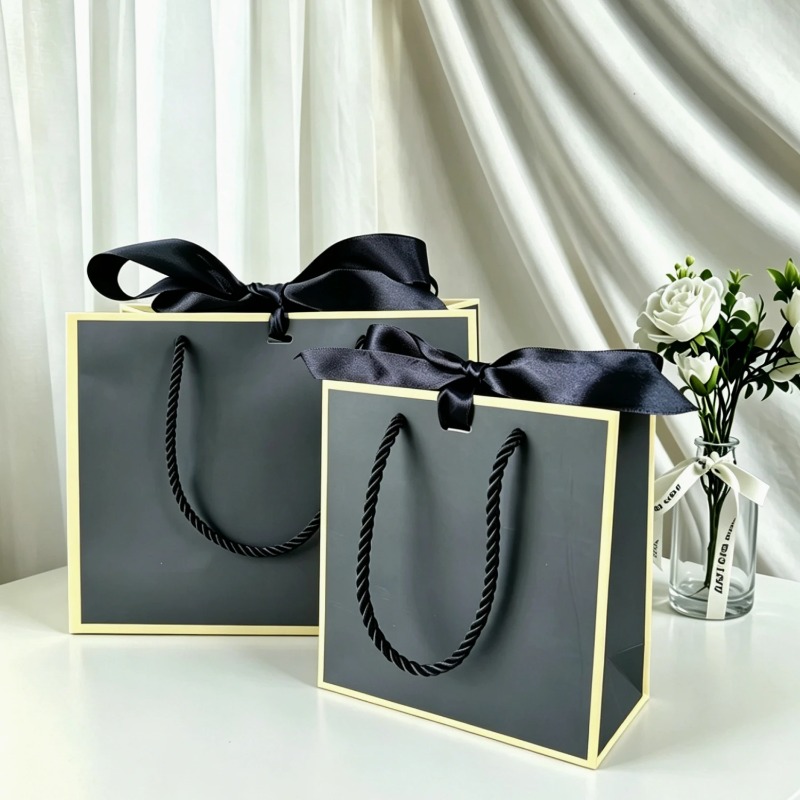 黒白クラフト紙ギフトバッグ、ジュエリーや金のプレゼントボック - Event Party Box のレビューと価格