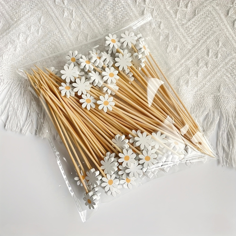 50個入り デイジーフラワーデコレーション、竹製スティック、 - Centerpiece Stick のレビューと価格